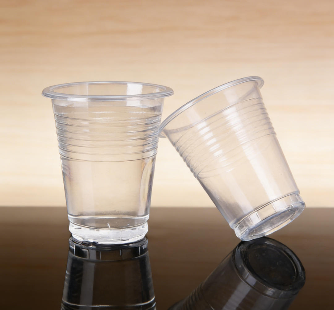 Choosing the Right Cup Making Machine for Beverage Packaging​