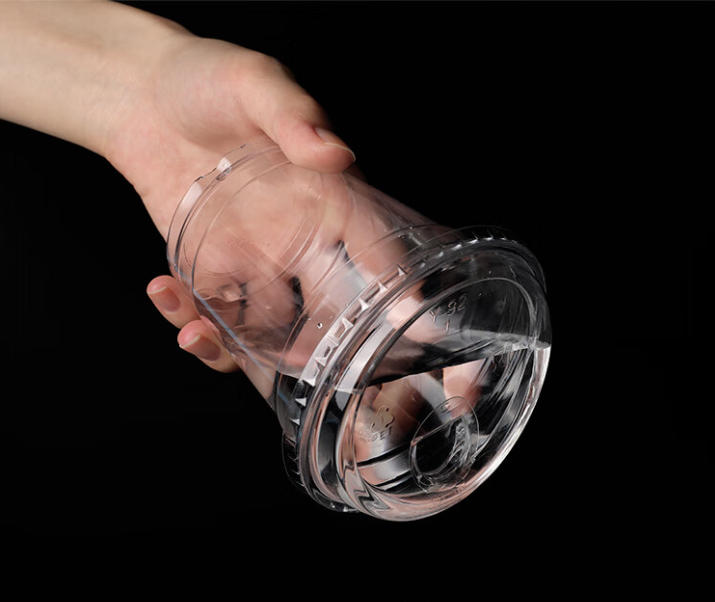 Professional thermoforming equipment helps you win efficiently