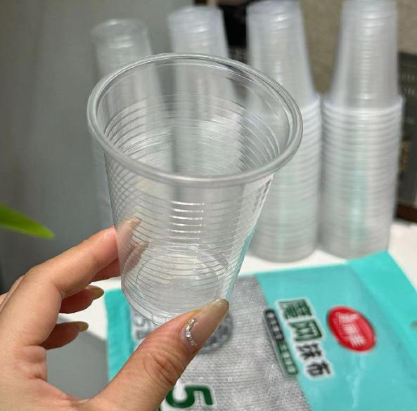 Plastic the world, create unlimited! Ruisu thermoforming equipment is widely used
