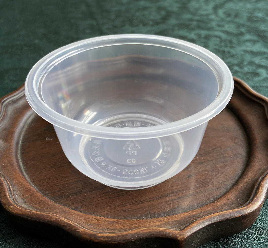 Choosing the Right Cup Making Machine for Beverage Packaging​