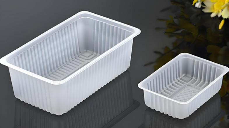 High speed PP plastic tray thermoforming machine